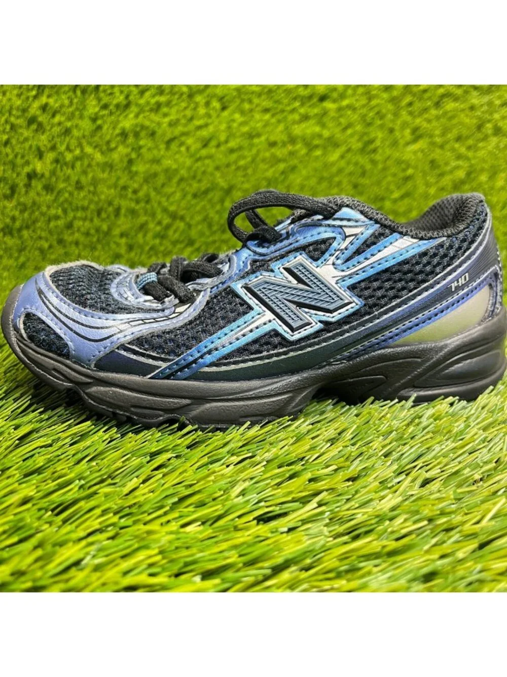 New Balance 740 Boys Size 11C Blue Black Silver Athletic Running Shoes Sneakers